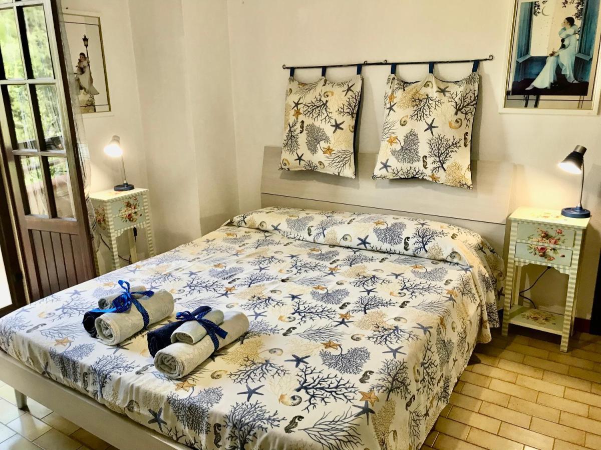 Villa Ro Porto Columbu - Perd'E Sali Extérieur photo