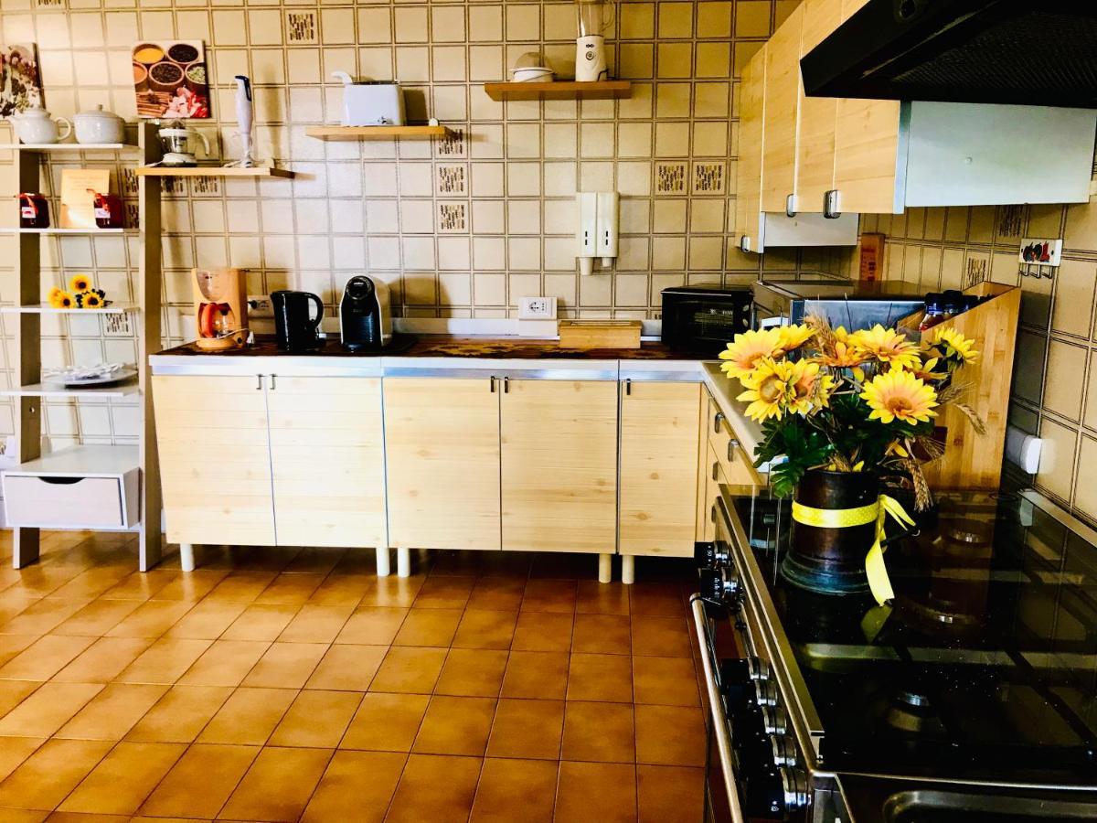 Villa Ro Porto Columbu - Perd'E Sali Extérieur photo