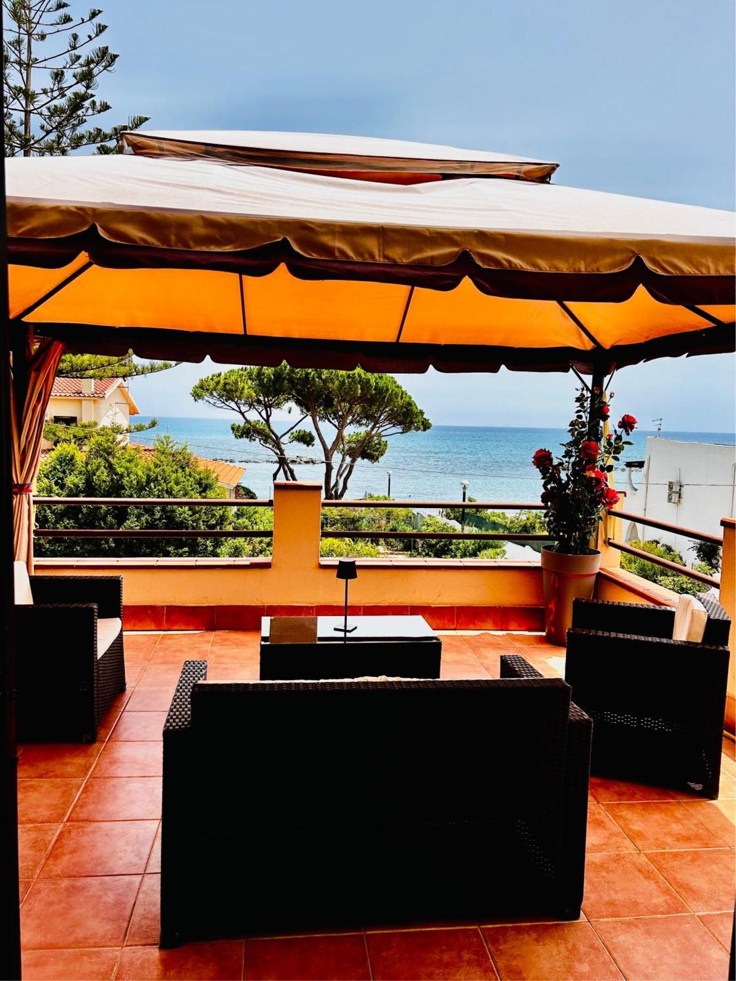 Villa Ro Porto Columbu - Perd'E Sali Extérieur photo