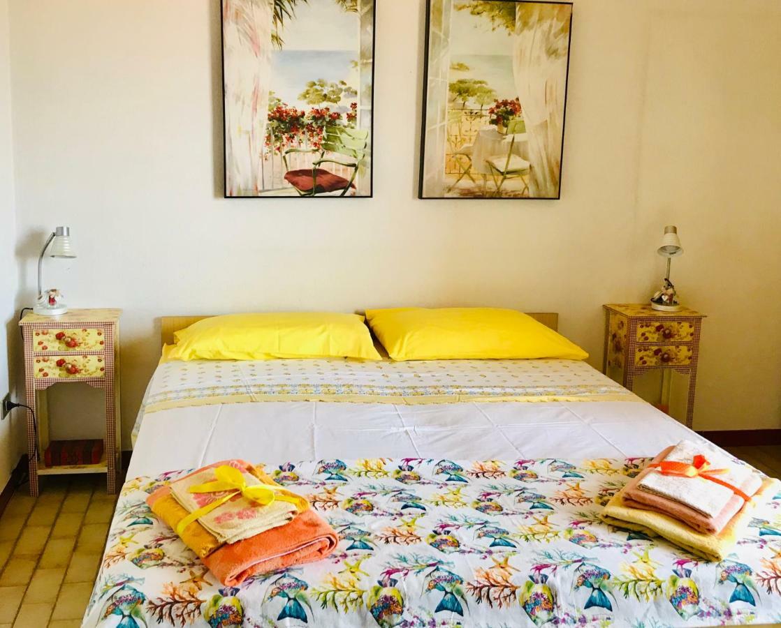 Villa Ro Porto Columbu - Perd'E Sali Extérieur photo